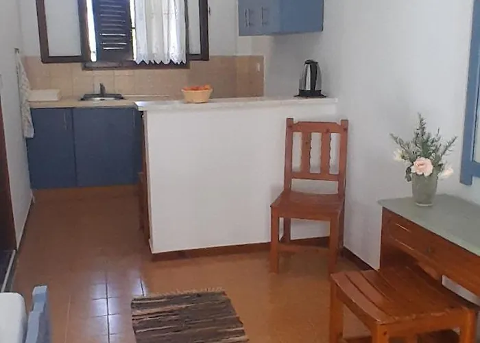 Parachos Trulos 500 Metres From The Sea