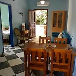 Parachos Trulos 500 Metres From The Sea * העיירה סקיאתוס