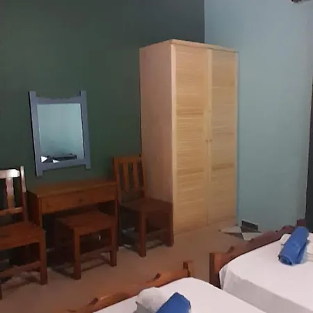 Апартаменты Parachos Trulos 500 Metres From The Sea