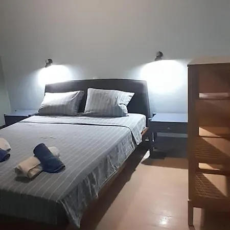 Apartman Parachos Trulos 500 Metres From The Sea *