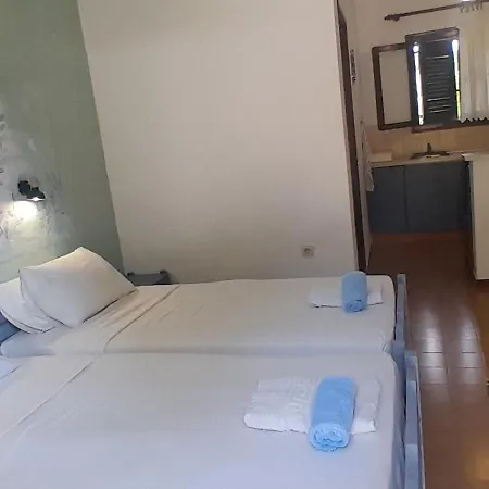 Parachos Trulos 500 Metres From The Sea Апартаменты